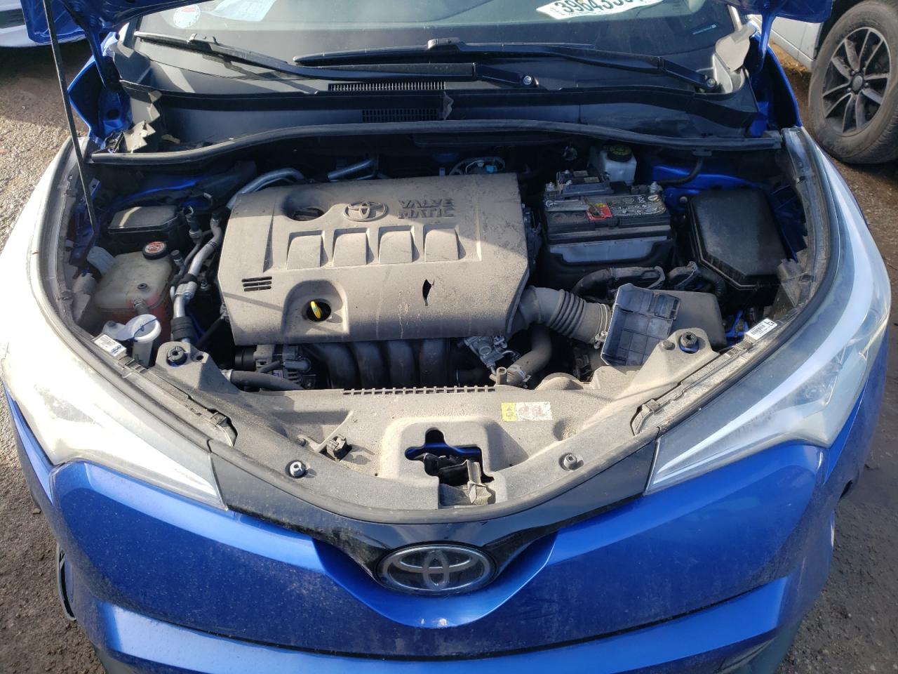 NMTKHMBX2JR031637 TOYOTA C-HR 2018