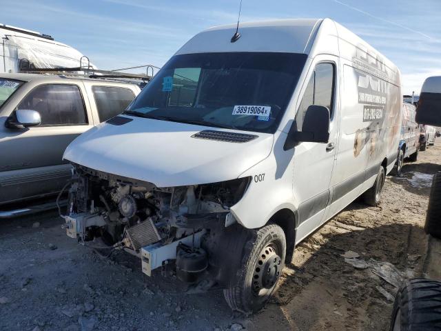 Accident damaged store sprinter for sale