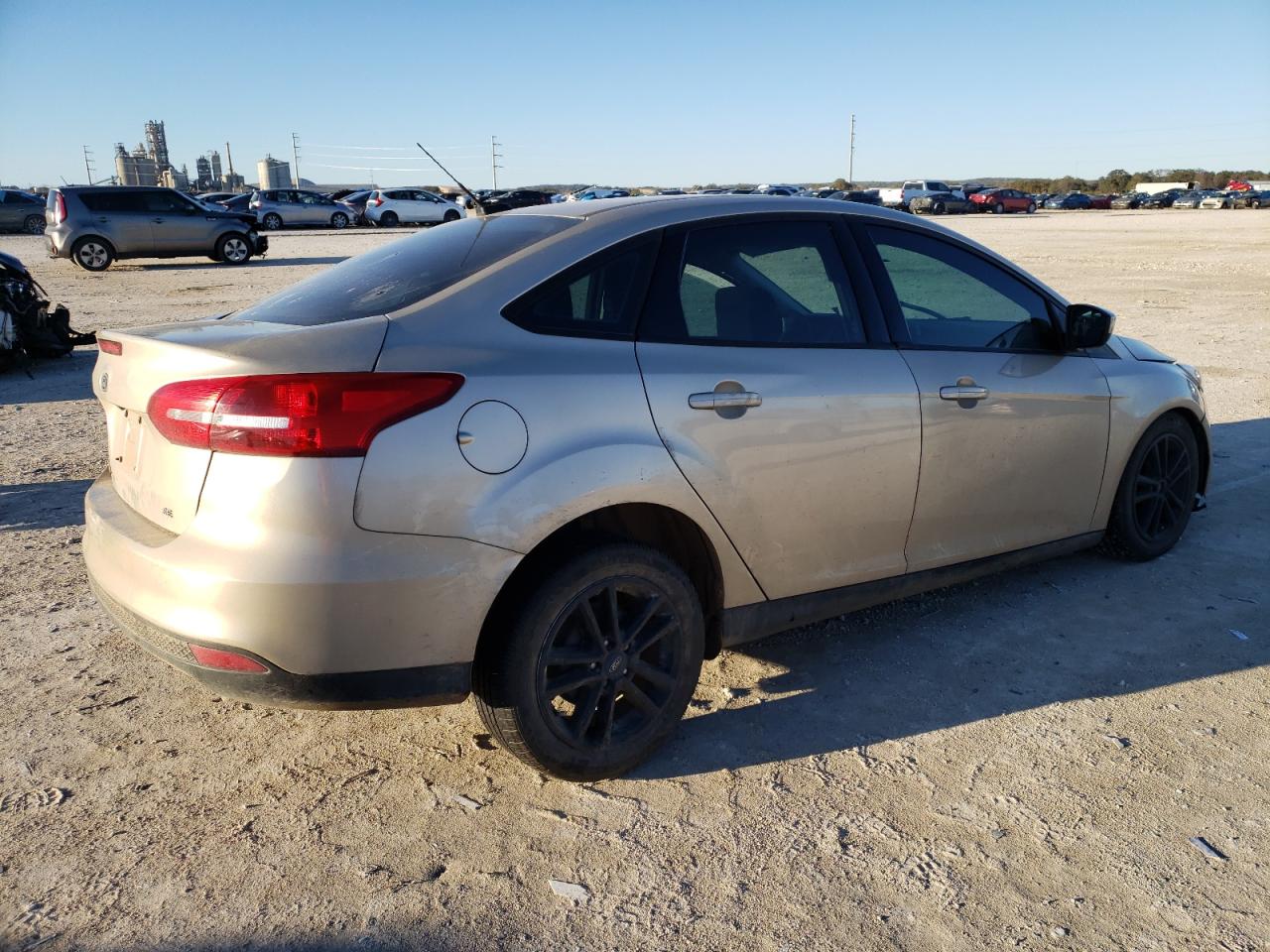 1FADP3F26JL315933 FORD FOCUS 2018