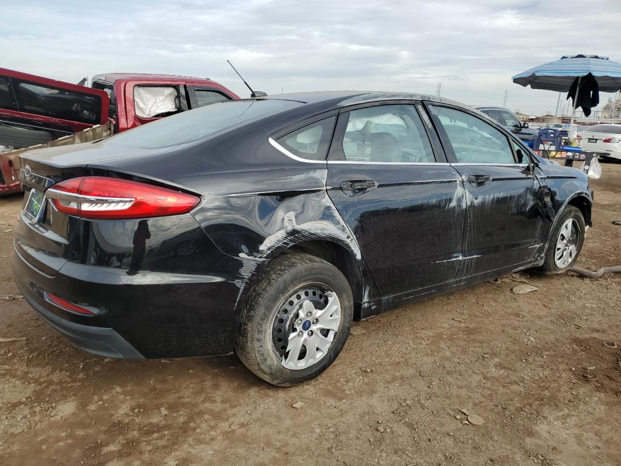 3FA6P0G77KR146090 FORD FUSION 2019