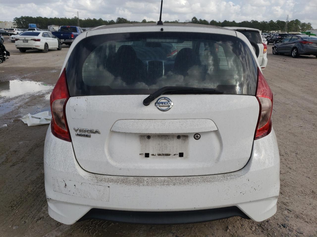 3N1CE2CP4HL372963 NISSAN VERSA 2017