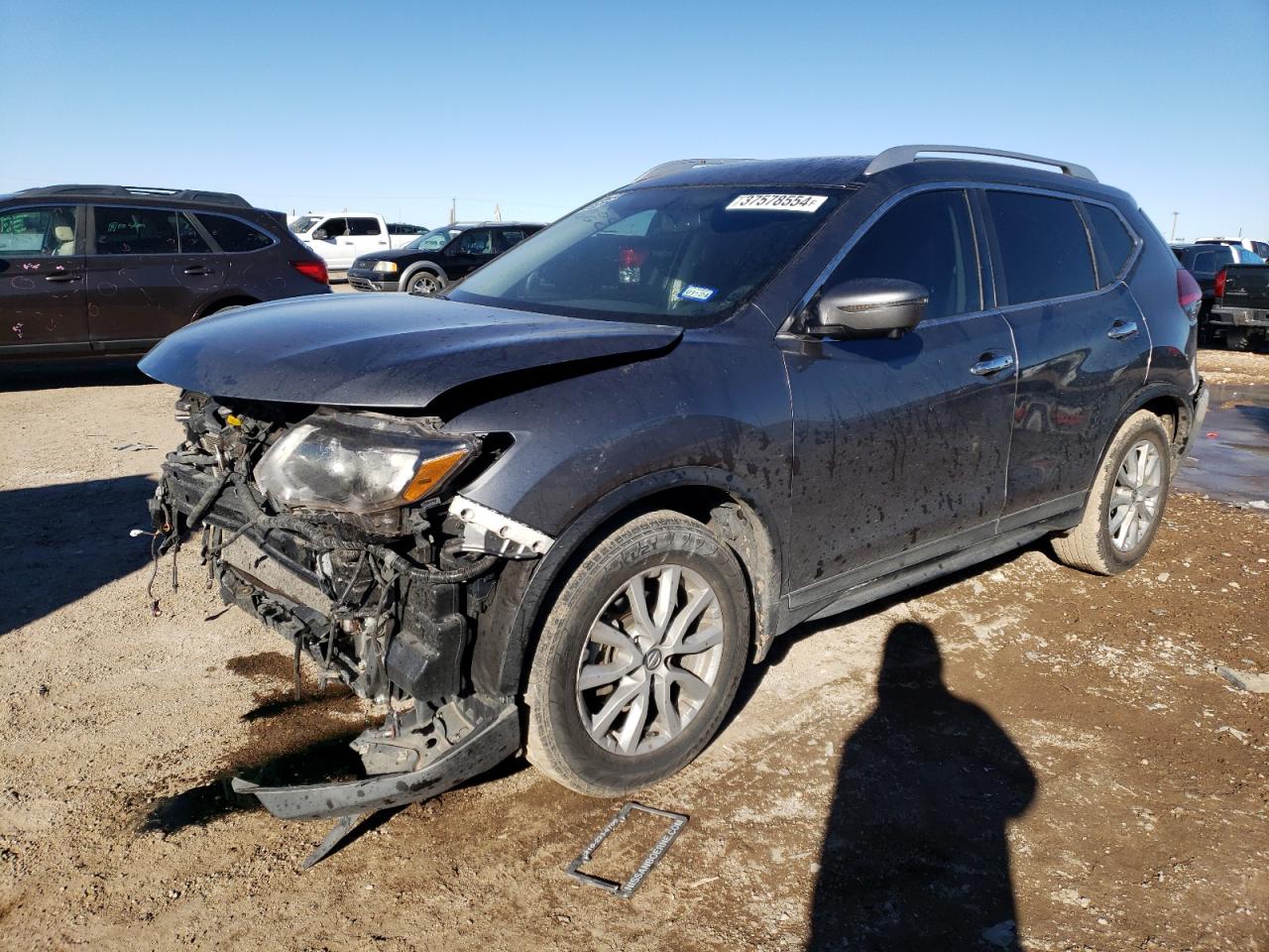 KNMAT2MT6HP547076 NISSAN ROGUE 2017