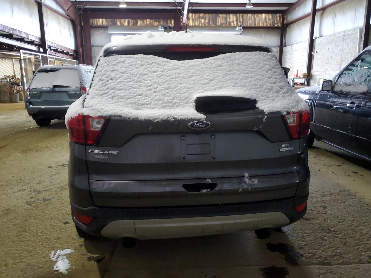 1FMCU9GD9KUA57979 FORD ESCAPE 2019