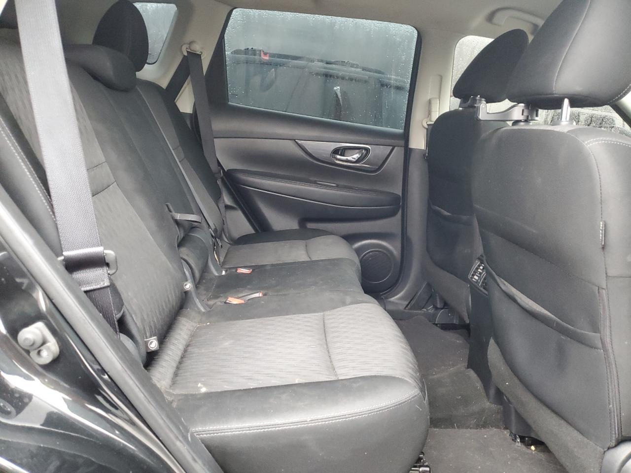 KNMAT2MT9JP535476 NISSAN ROGUE 2018