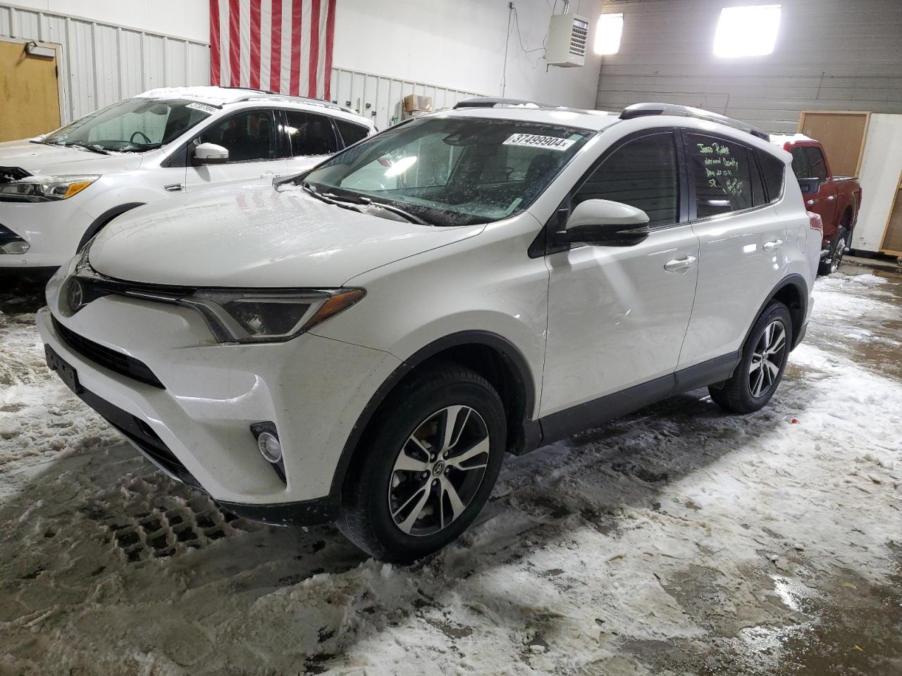 2T3RFREV3JW744929 TOYOTA RAV4 2018