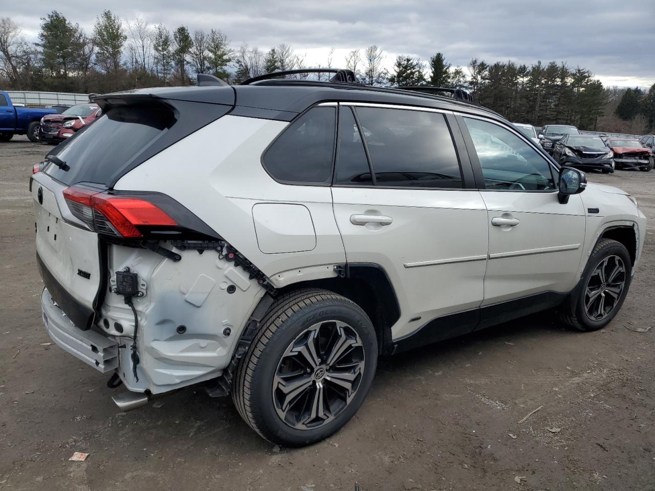 JTMFB3FV2MD059199 TOYOTA RAV4 2021