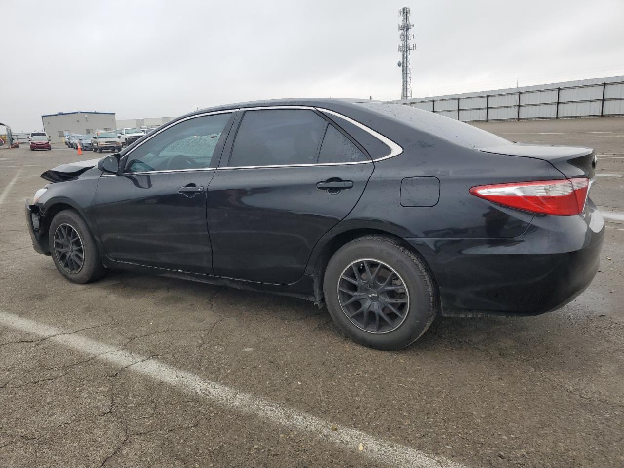 2015 Toyota Camry Le vin: 4T1BF1FK7FU076656