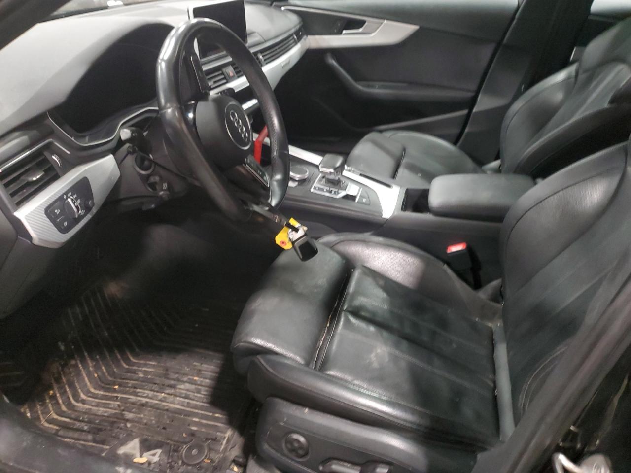 WAUENAF42HN012895 2017 Audi A4 Premium Plus