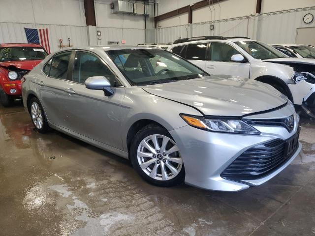 Vin: 4t1b11hk2ju521437, lot: 40477624, toyota camry l 20184