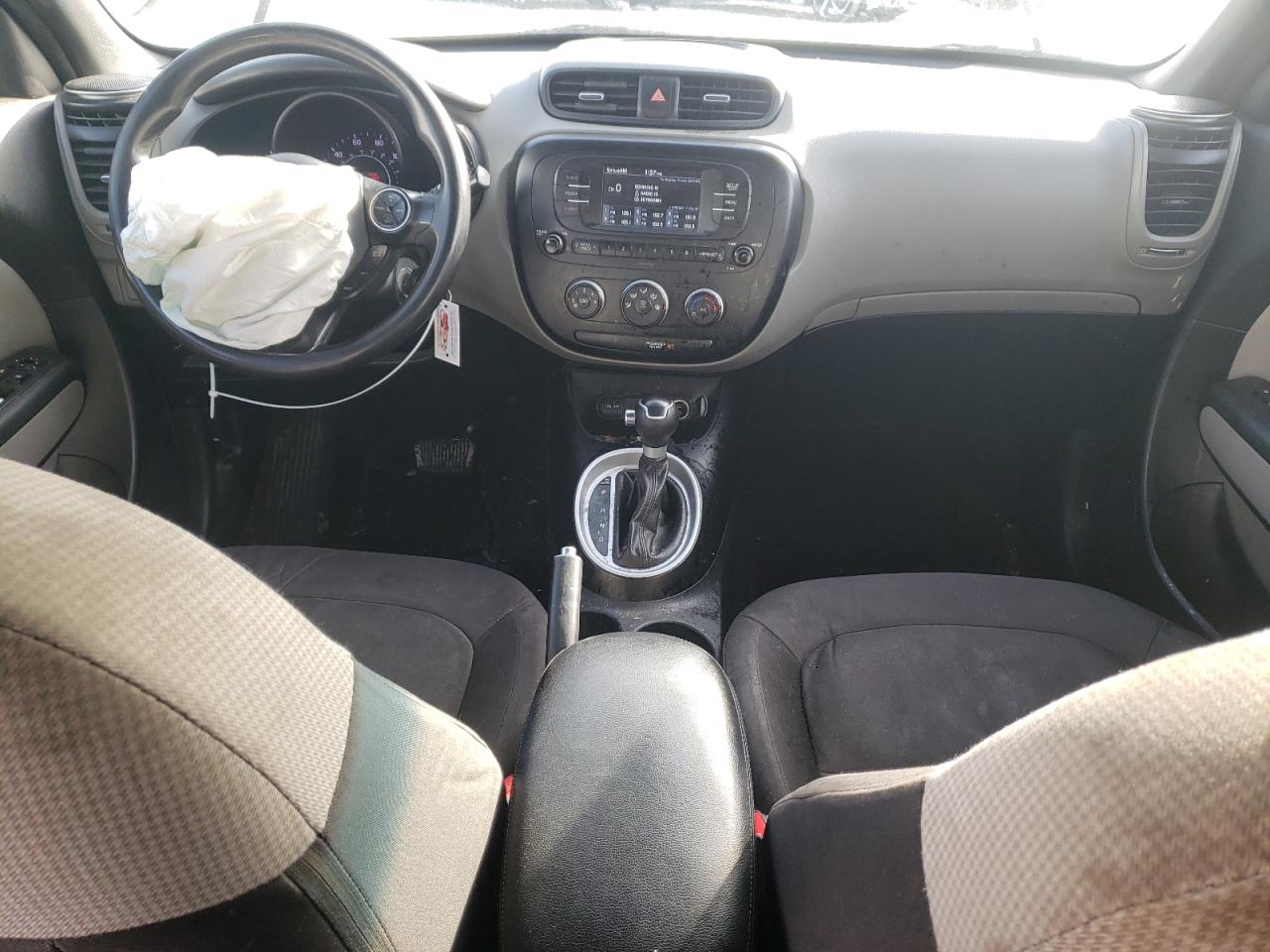 KNDJN2A29H7461878 2017 Kia Soul