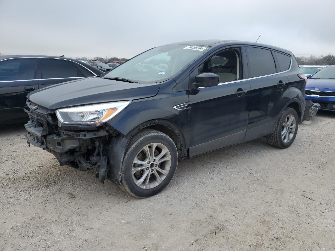 1FMCU0G94HUC39220 FORD ESCAPE 2017