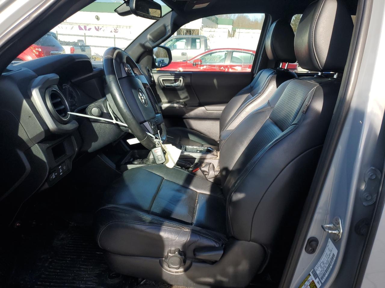 3TMCZ5AN8KM214230 TOYOTA TACOMA 2019