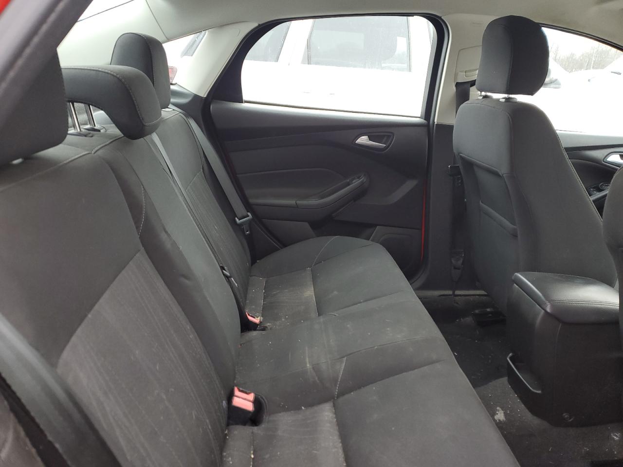 1FADP3F23GL250211 FORD FOCUS 2016