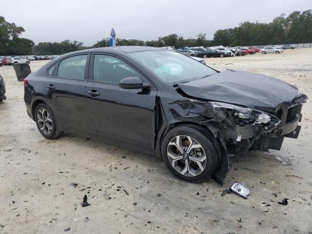 3KPF24AD9ME353377 Kia Forte FE 4