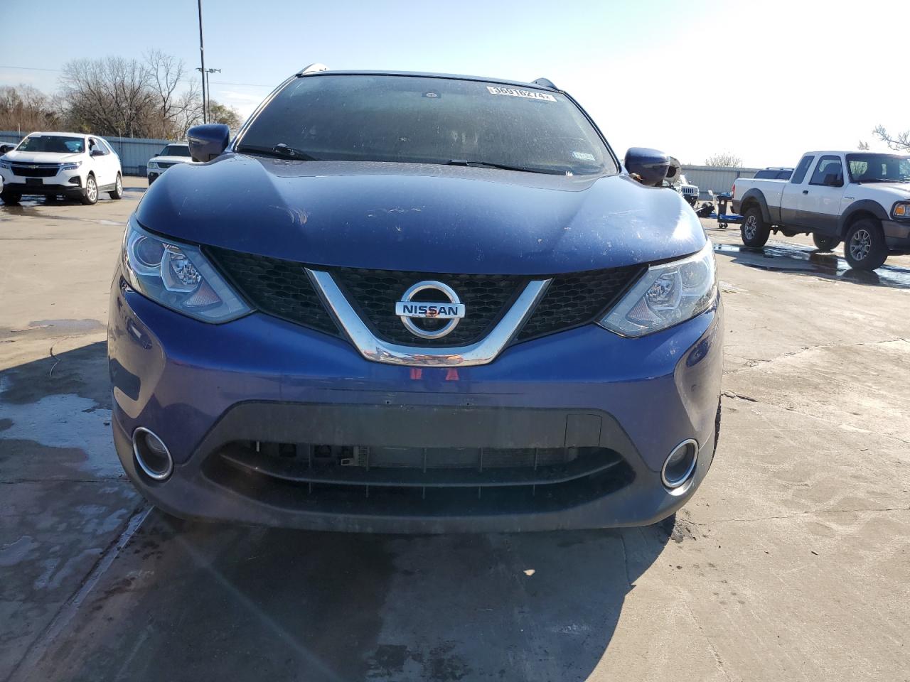 JN1BJ1CRXHW105016 NISSAN ROGUE 2017