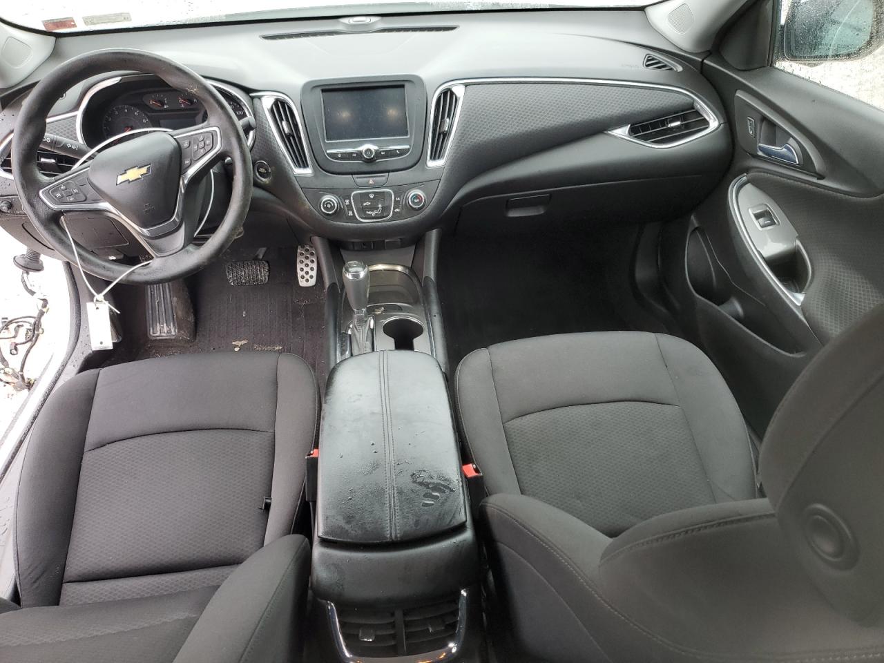 1G1ZE5ST7GF181885 CHEVROLET MALIBU 2016