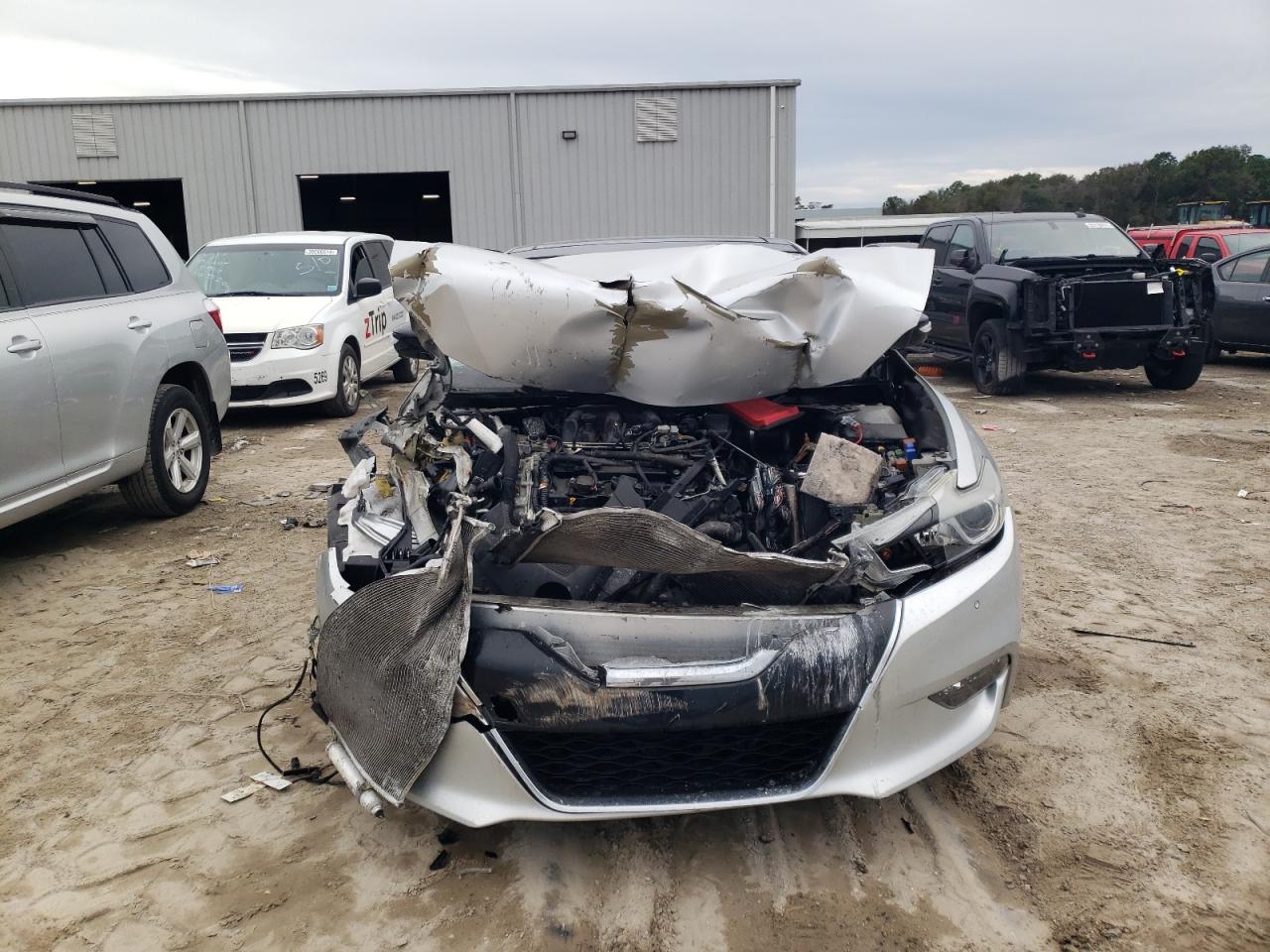 1N4AA6AP2HC386226 NISSAN MAXIMA 2017