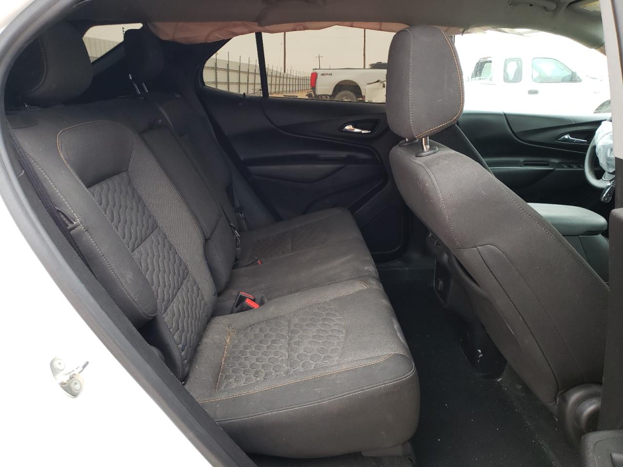 3GNAXJEV2JS574949 CHEVROLET EQUINOX 2018