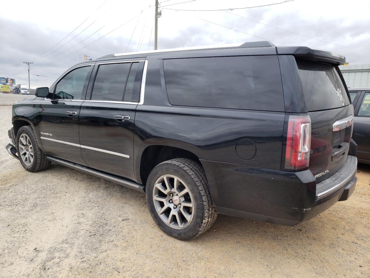 1GKS2HKJ6GR304709 GMC YUKON 2016