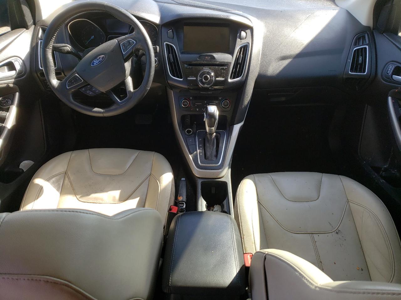 1FADP3J21HL238647 FORD FOCUS 2017