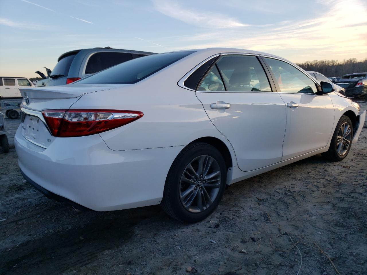 4T1BF1FK0HU357197 TOYOTA CAMRY 2017