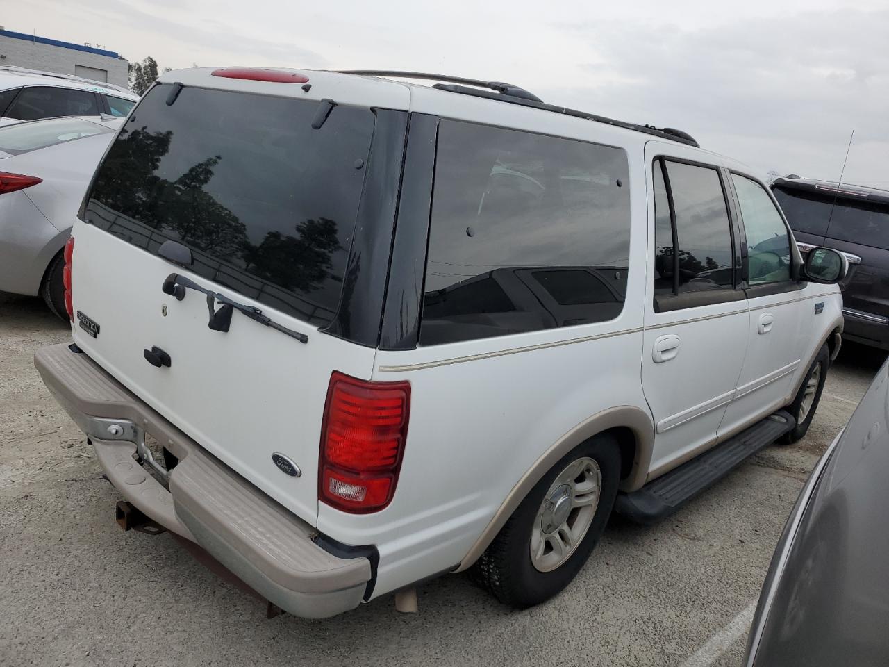 1FMRU17L3XLC28256 1999 Ford Expedition