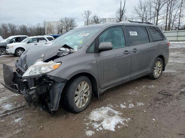 2017 Toyota Sienna LE