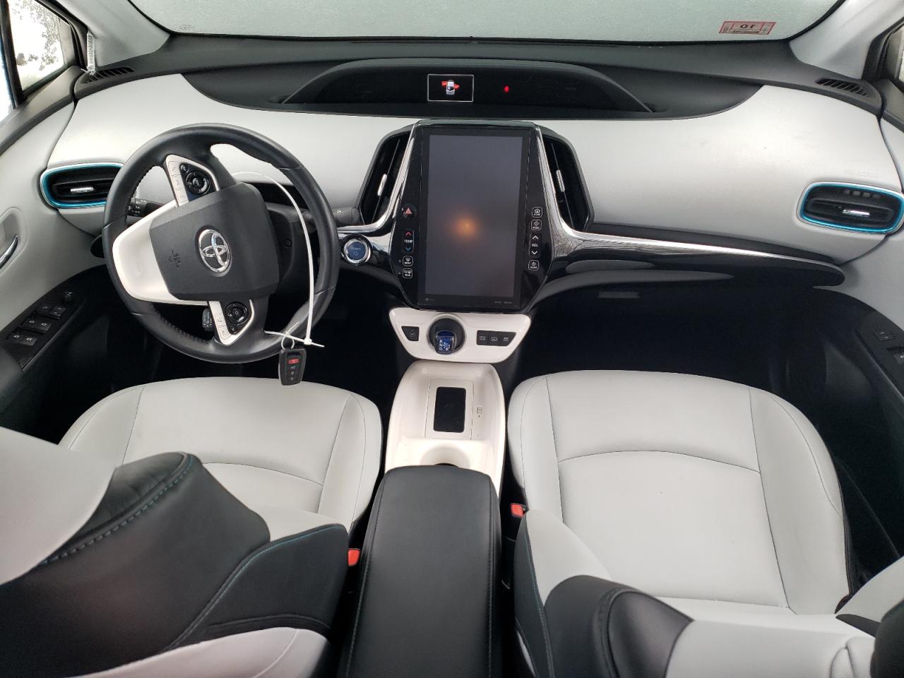 JTDKARFP3H3048942 TOYOTA PRIUS 2017