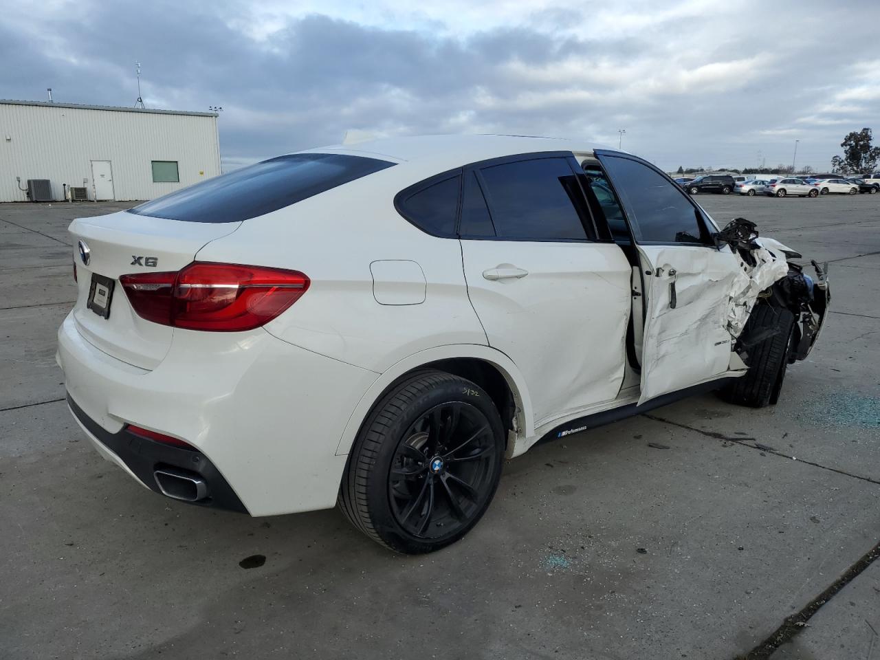5UXKU0C56J0G69462 BMW X6 2018