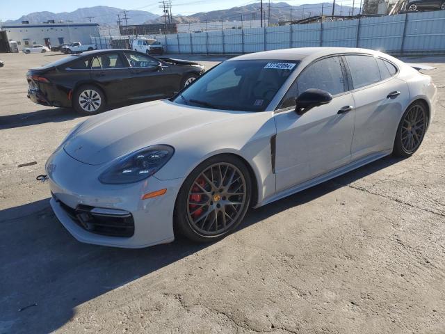 2017 Porsche Panamera Turbo