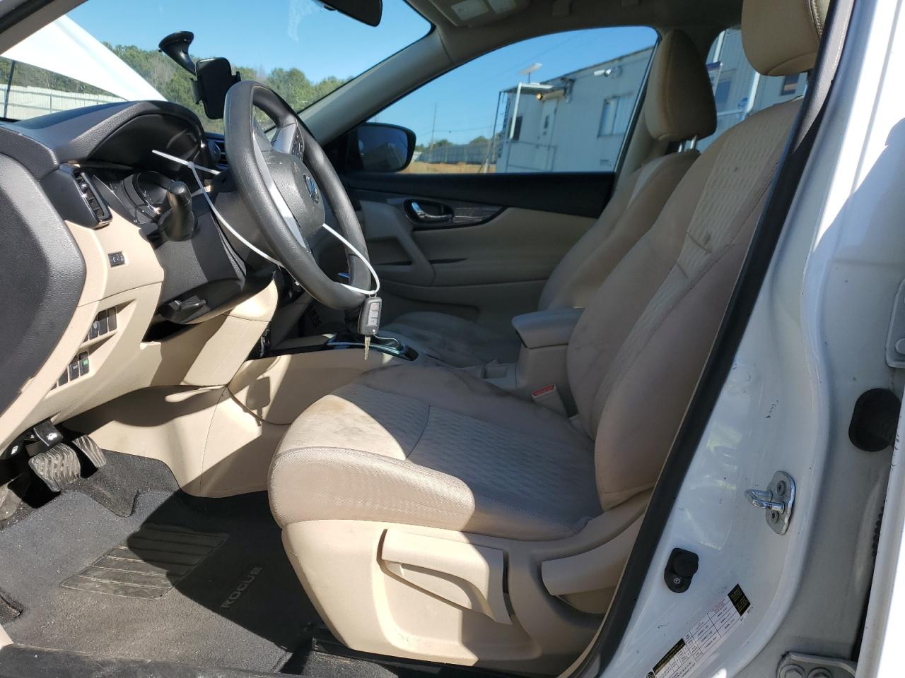 KNMAT2MT4HP594445 NISSAN ROGUE 2017