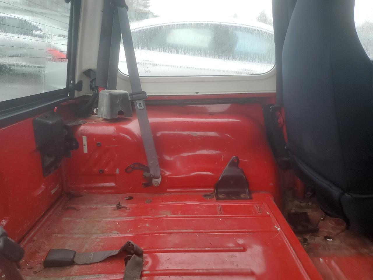 1J4FA49SXYP727811 2000 Jeep Wrangler / Tj Sport