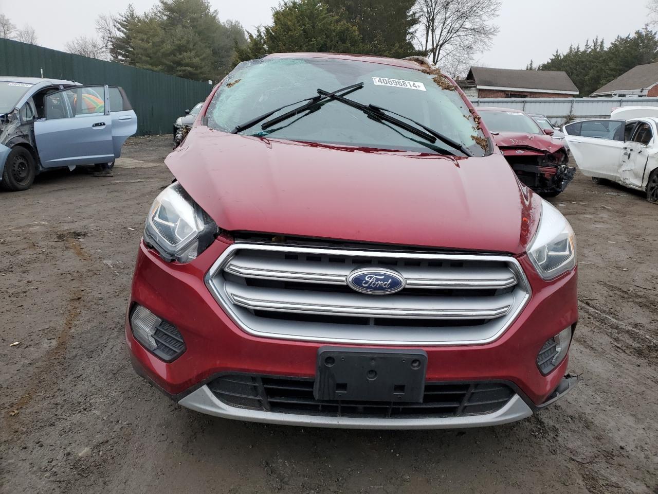 1FMCU0JD7HUD24145 FORD ESCAPE 2017
