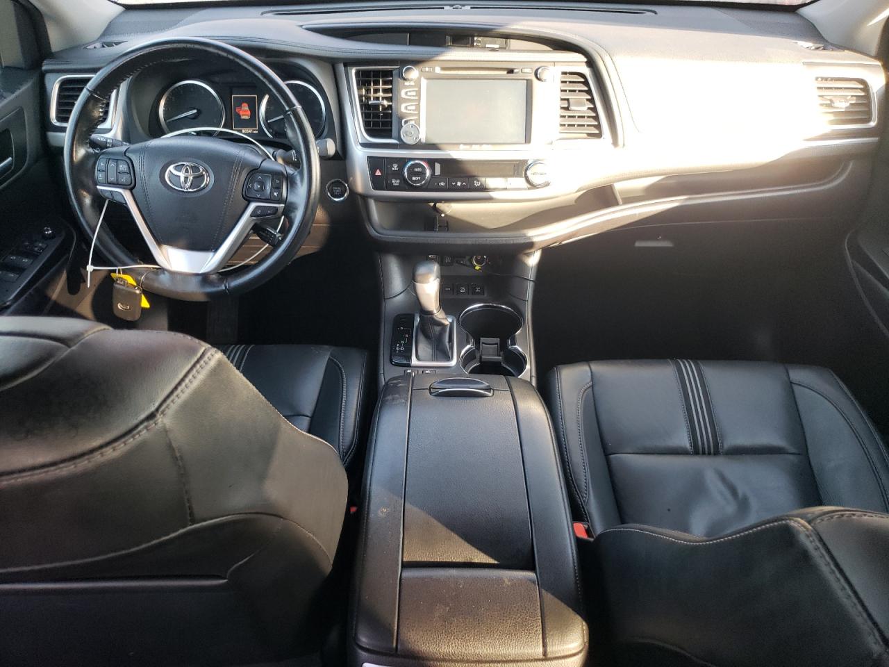 5TDJZRFH4HS438248 TOYOTA HIGHLANDER 2017