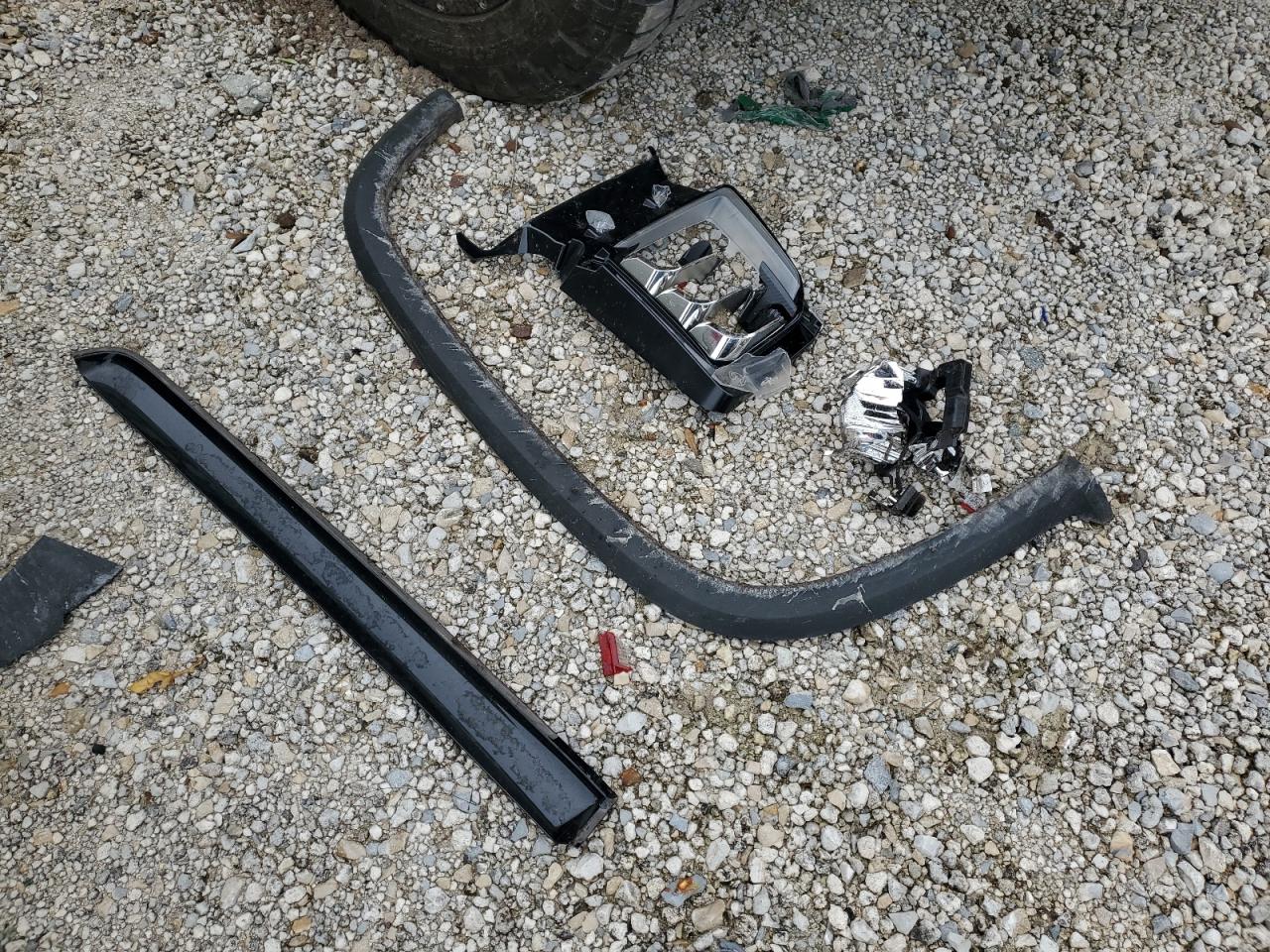 1GC4YVEY1MF236147 CHEVROLET C/K2500 2021