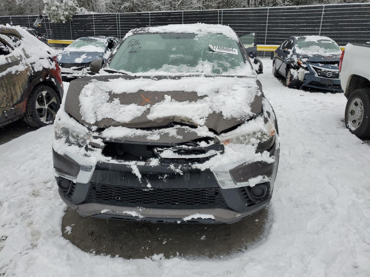 JA4AP3AU1JU024461 2018 Mitsubishi Outlander Sport Es