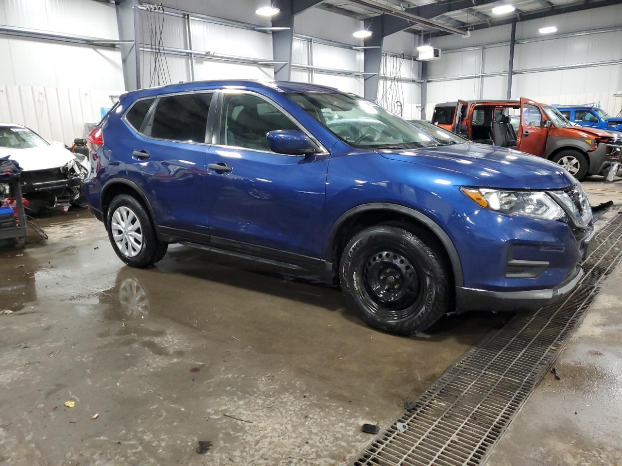 5N1AT2MV9HC782060 NISSAN ROGUE 2017