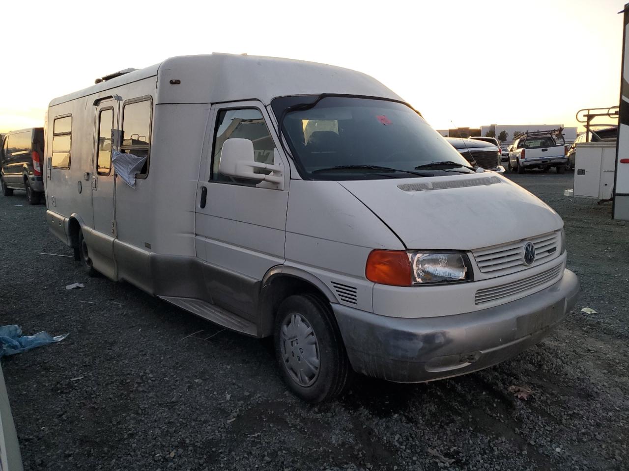 WV3AH2703XH138283 1999 Volkswagen Eurovan