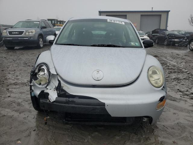 VIN JS3TD0D62D4100357 2002 VOLKSWAGEN BEETLE no.5