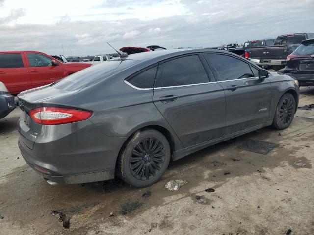 VIN 3FA6P0LU3FR131751 2015 Ford Fusion, Se Hybrid no.3