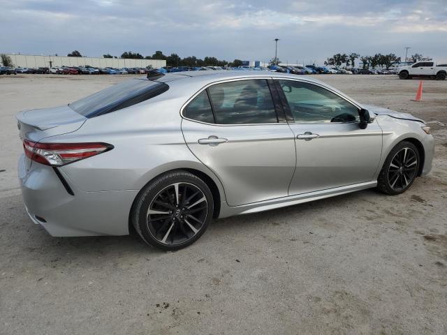 Vin: 4t1bz1hk6ju003825, lot: 38227414, toyota camry xse 20183