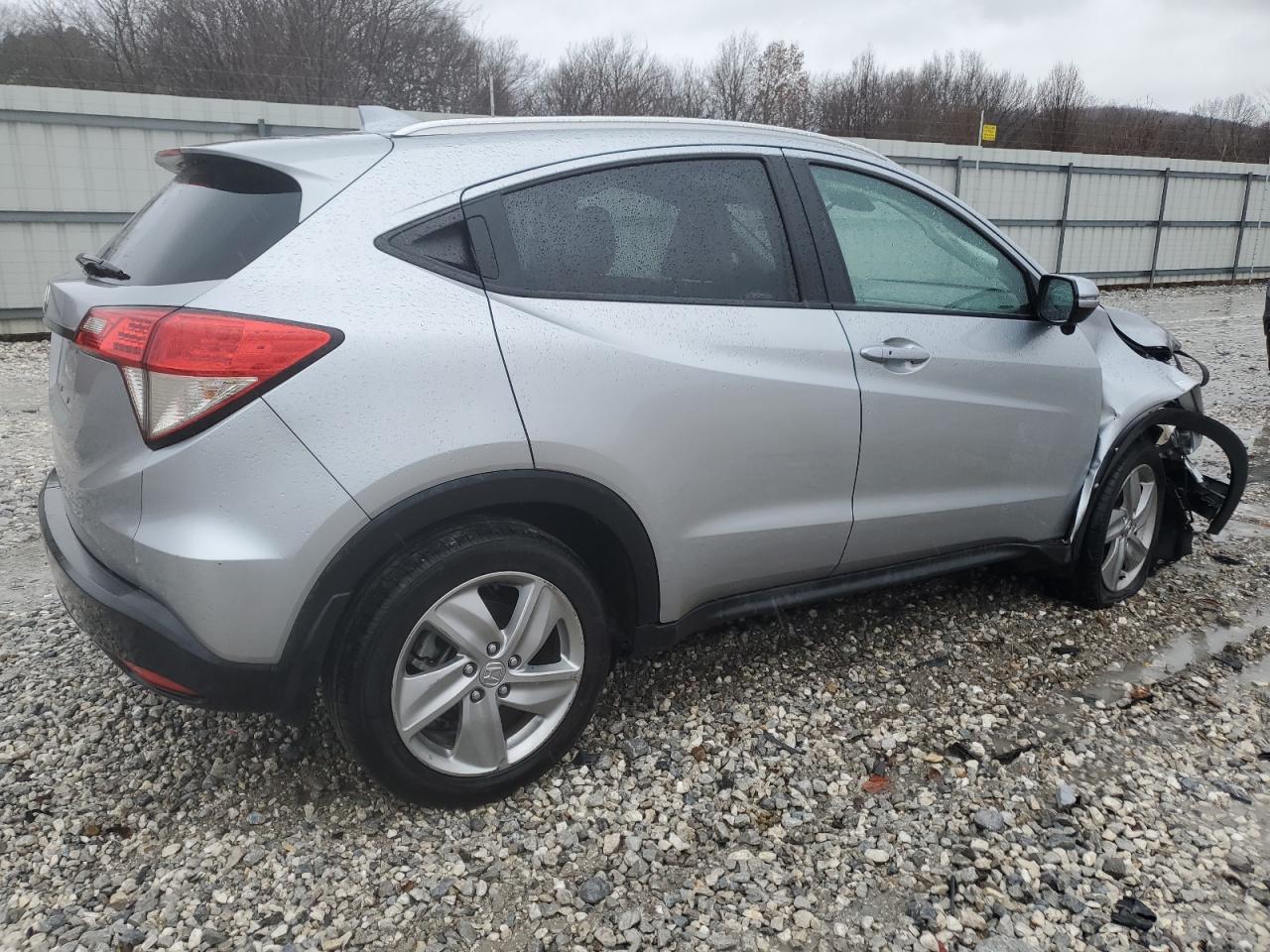 3CZRU5H53KM710951 HONDA HR-V 2019