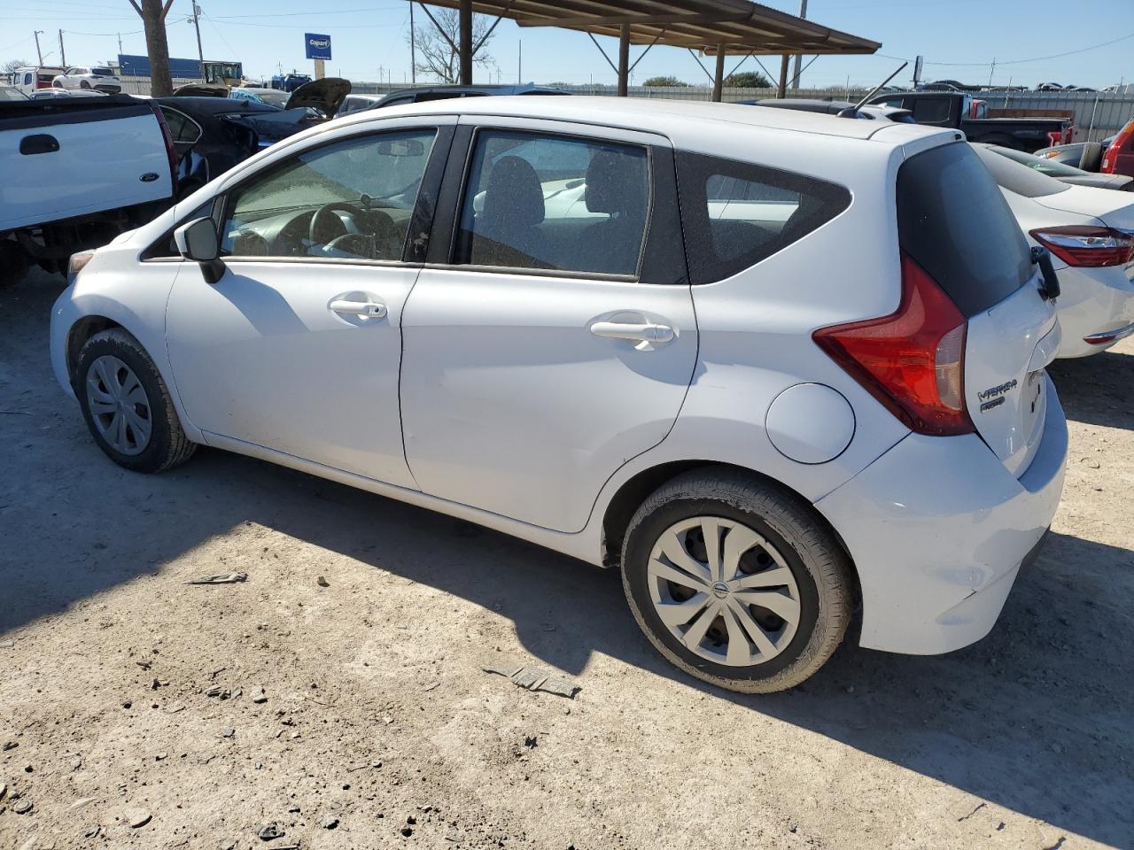 3N1CE2CP7JL369853 NISSAN VERSA 2018