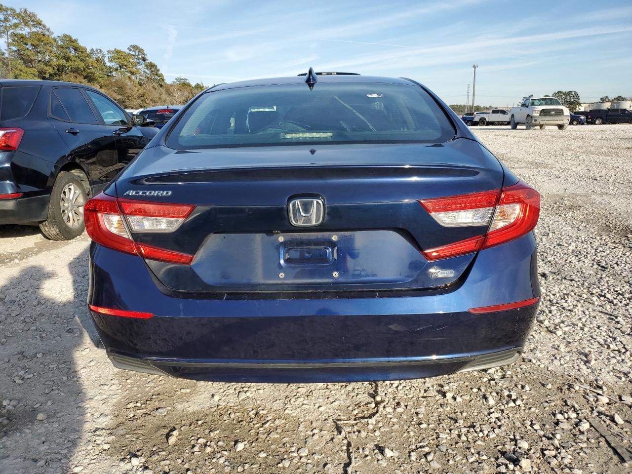 1HGCV1F19KA114338 HONDA ACCORD 2019