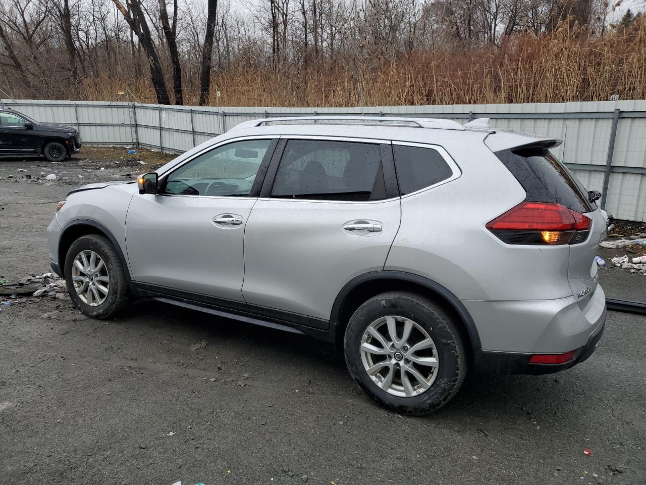 KNMAT2MVXHP582270 NISSAN ROGUE 2017