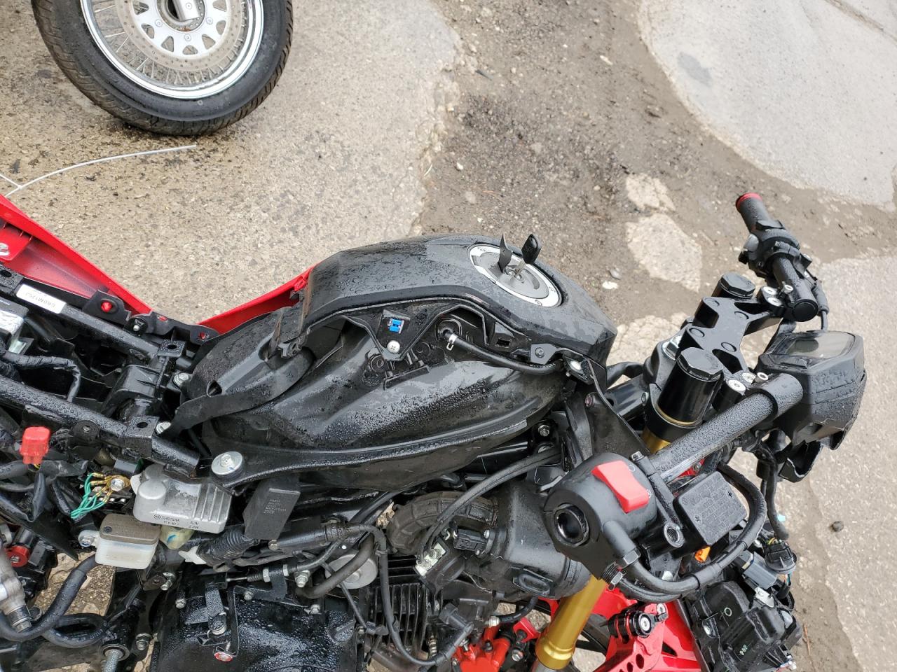 MLHJC7511J5000242 HONDA GROM 2018