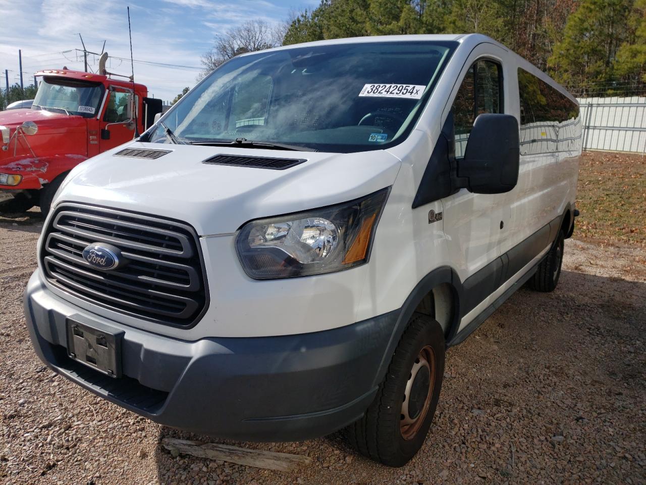 1FBZX2ZM2HKB26384 FORD TRANSIT 2017