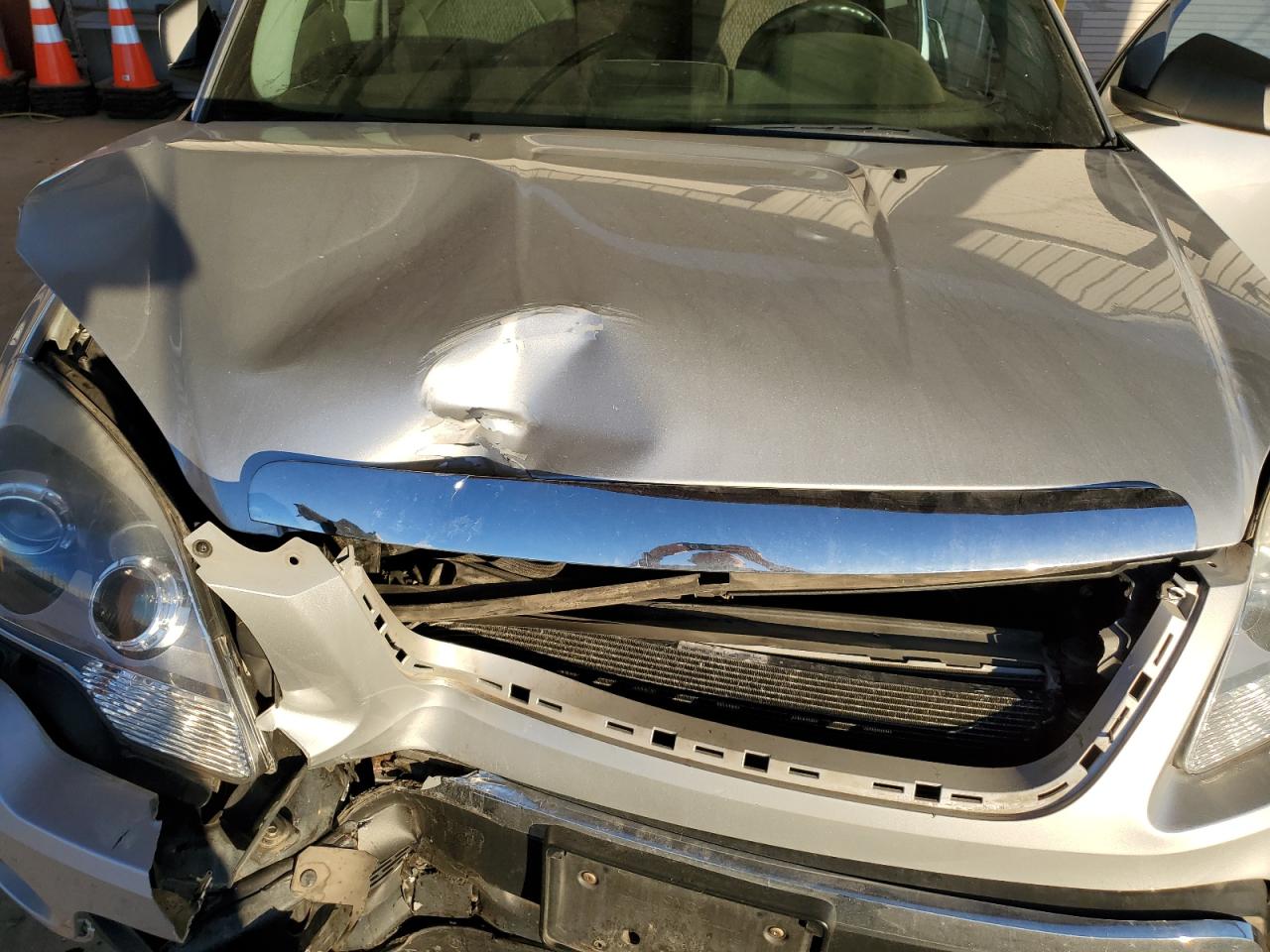 1GKLVLED6AJ100860 2010 GMC Acadia Sle