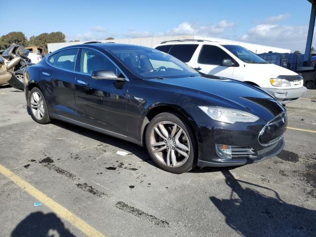 2014 Tesla Model S VIN: 5YJSA1H16EFP4489 Lot: 40000814