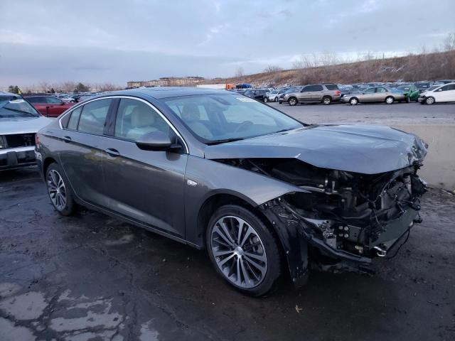 W04GR6SX4J1092530 2018 Buick Regal Essence